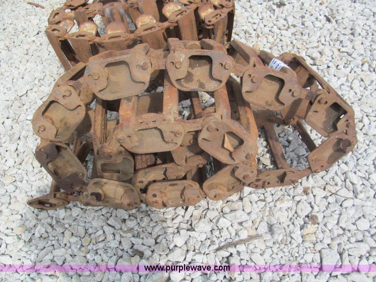 image for item E5973 Skid steer tracks