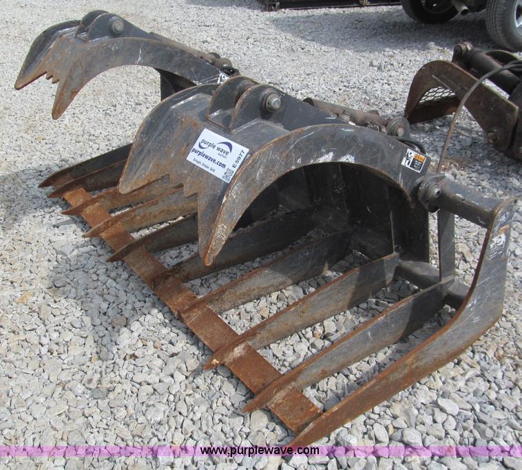 image for item E5977 Palidin 80" graple bucket