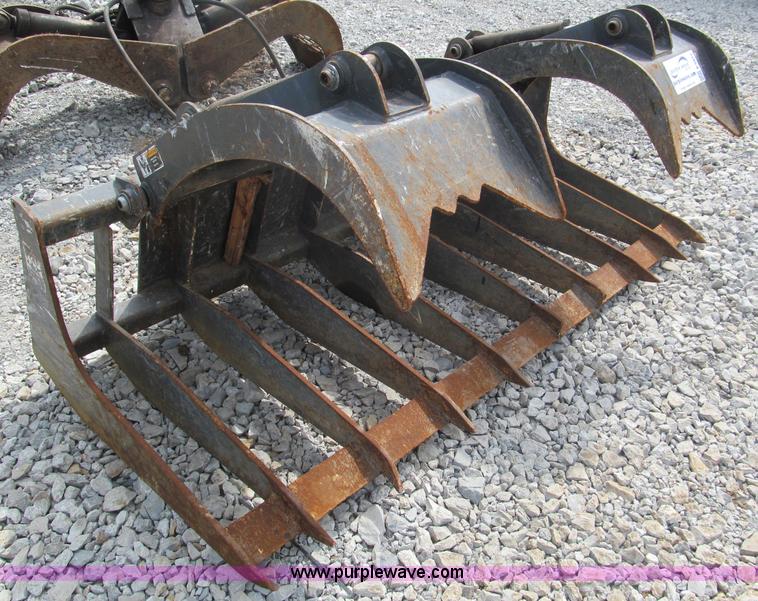 image for item E5977 Palidin 80" graple bucket