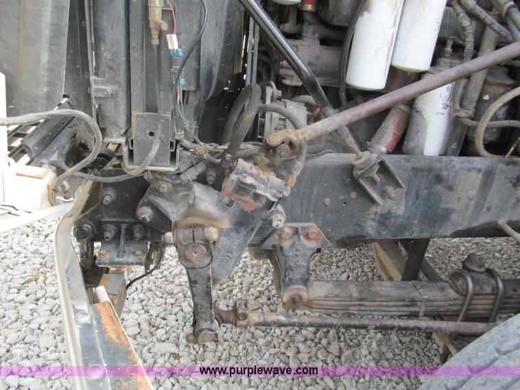 image for item E5979 1997 Mack CH613 semi truck