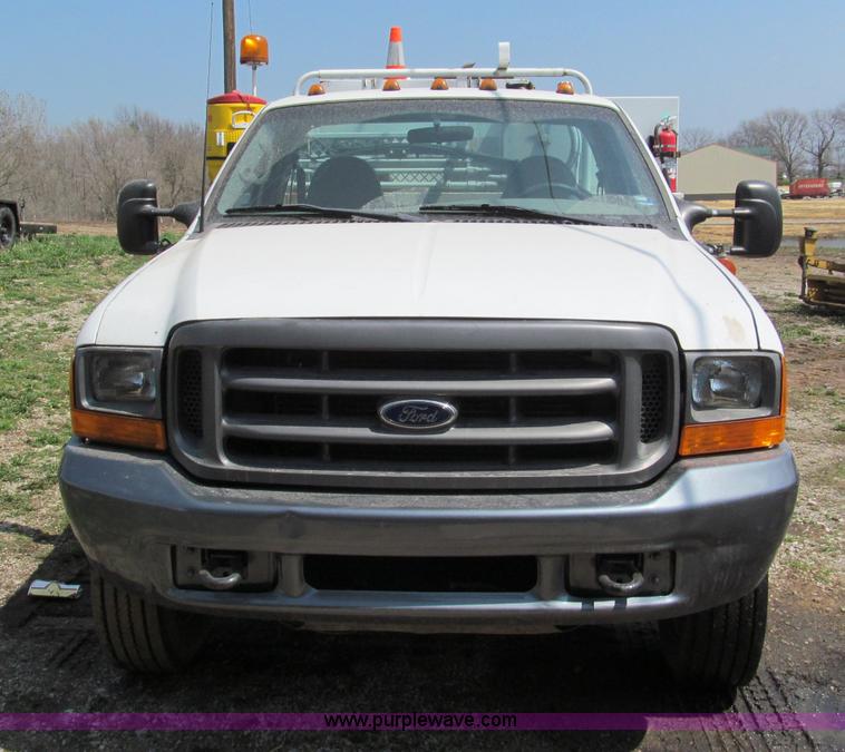 image for item E5981 2000 Ford F550 Super Duty service truck