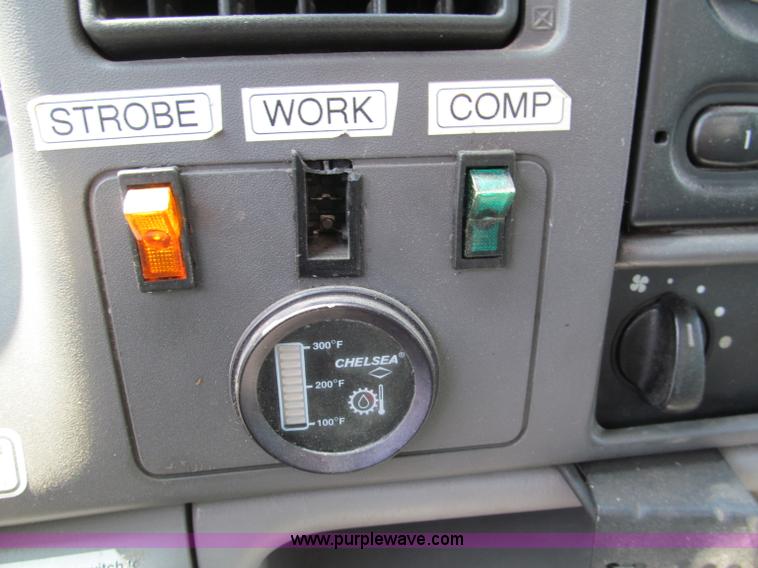 image for item E5981 2000 Ford F550 Super Duty service truck