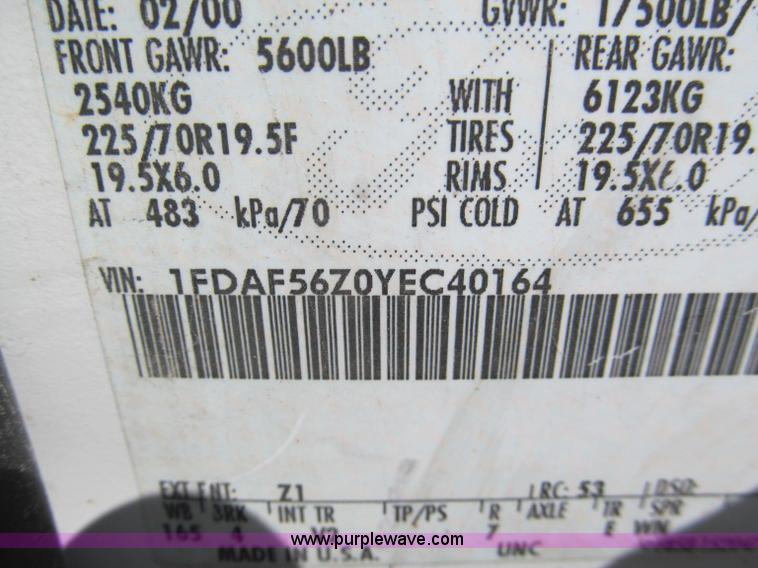 image for item E5981 2000 Ford F550 Super Duty service truck