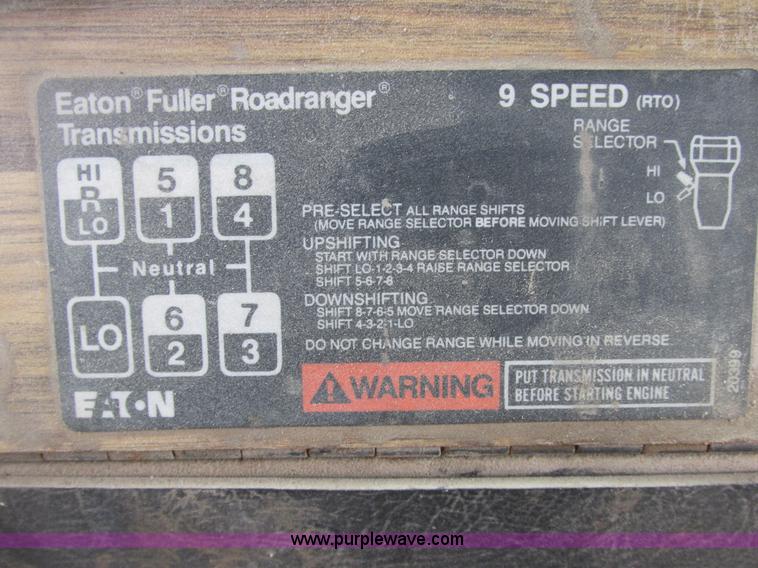 image for item E7134 1989 Western Star 4864F dump truck