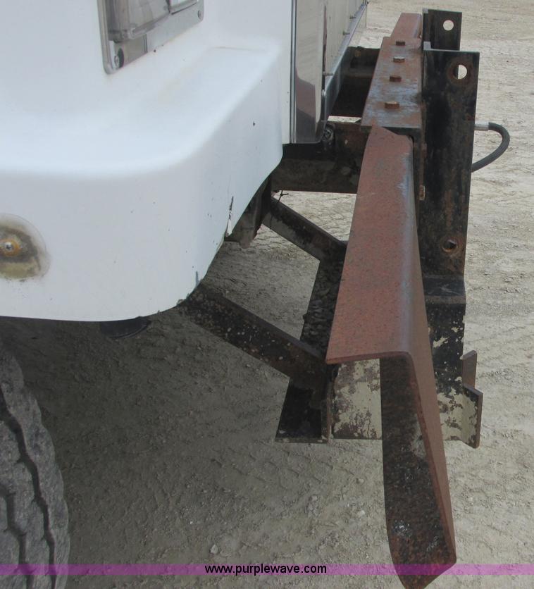 image for item E7134 1989 Western Star 4864F dump truck