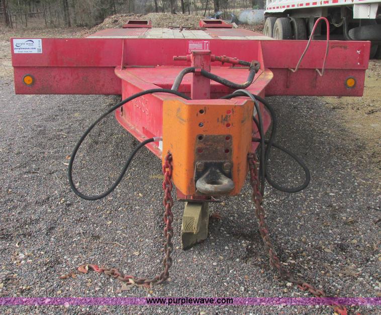 image for item E7135 1998 Talbert 20 ton tag trailer