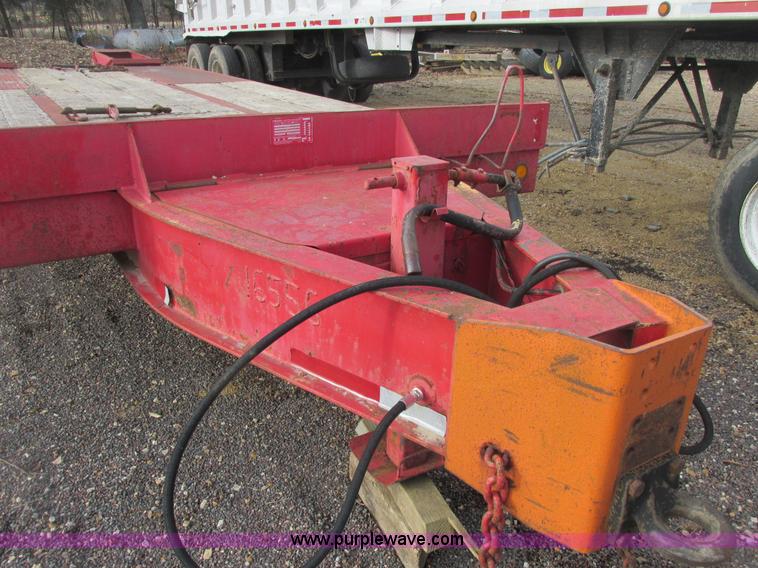 image for item E7135 1998 Talbert 20 ton tag trailer
