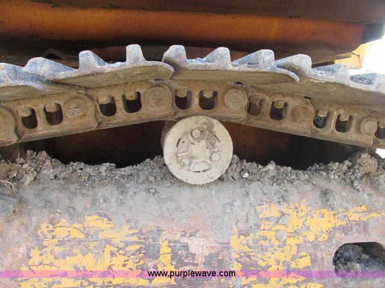 image for item E7157 1990 Case 688 excavator