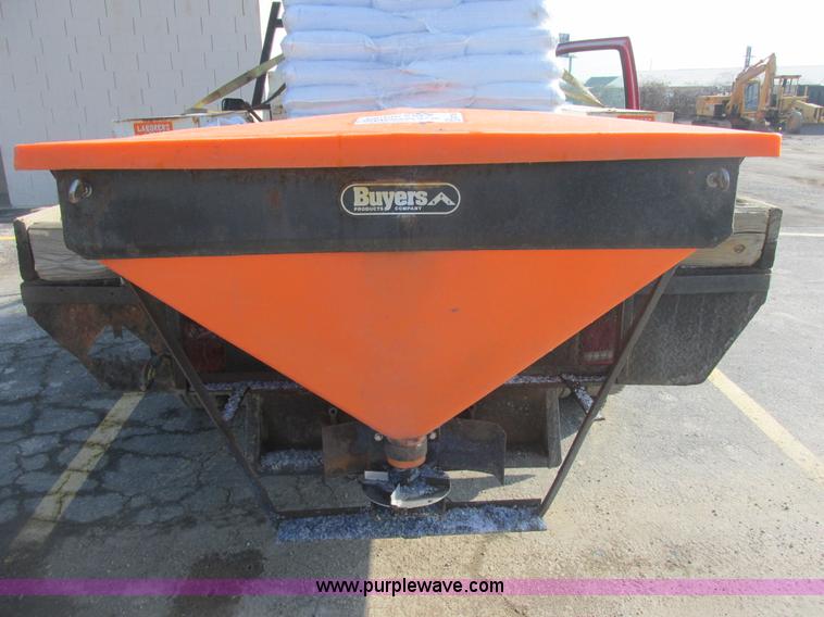 image for item E7165 1995 Chevrolet 3500 flatbed pickup truck