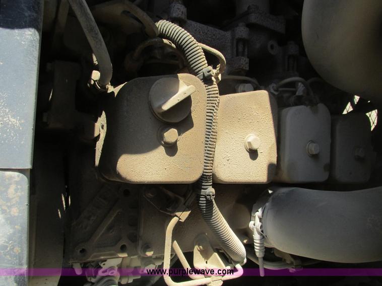 image for item F4439 Ingersoll Rand DD70 vibratory asphalt roller