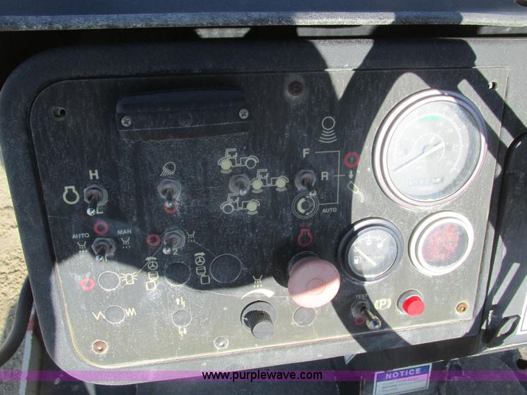 image for item F4439 Ingersoll Rand DD70 vibratory asphalt roller