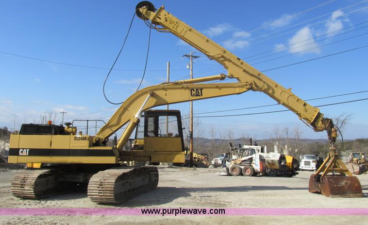 image for item F4440 1990 Caterpillar EL240B  dredge hoe