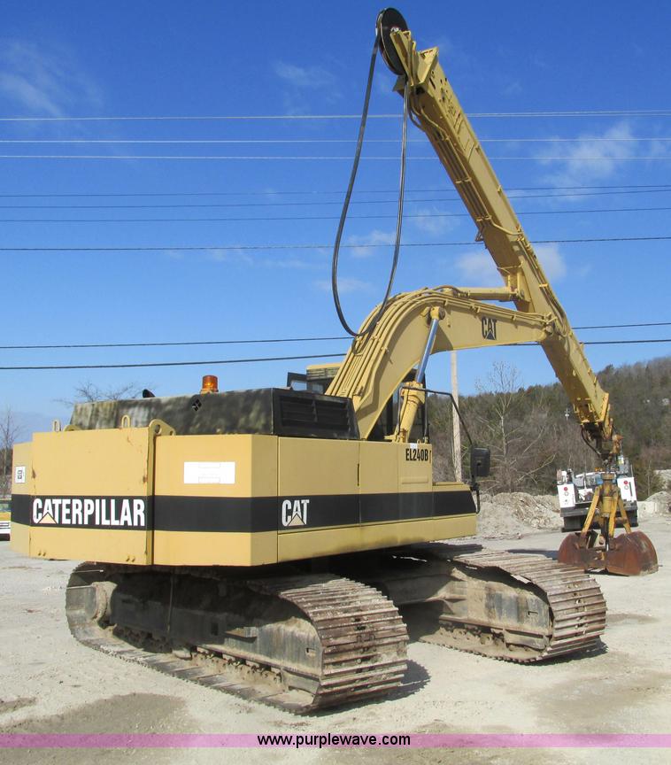 image for item F4440 1990 Caterpillar EL240B  dredge hoe
