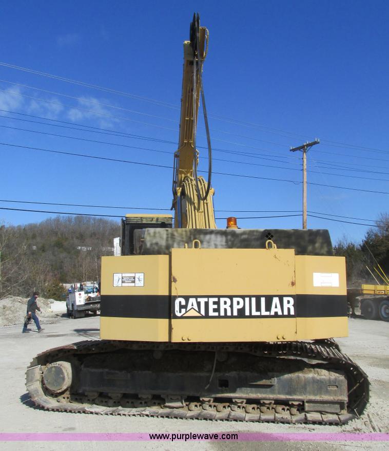 image for item F4440 1990 Caterpillar EL240B  dredge hoe
