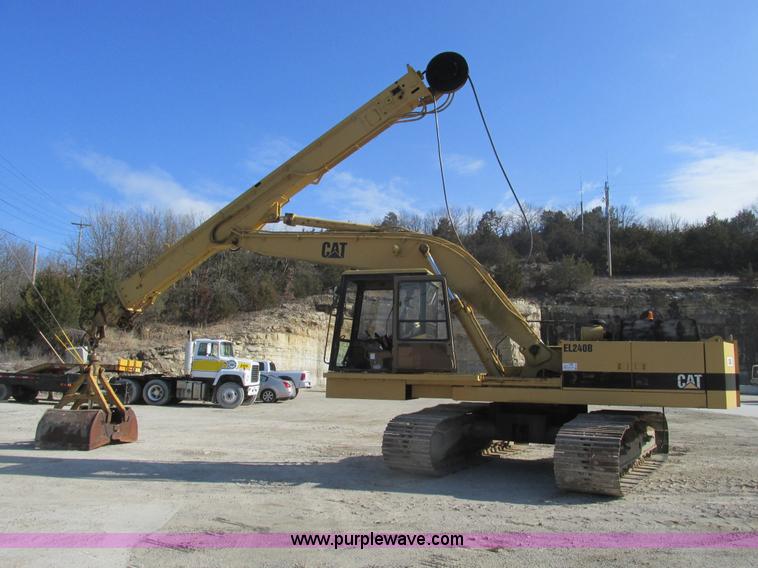 image for item F4440 1990 Caterpillar EL240B  dredge hoe