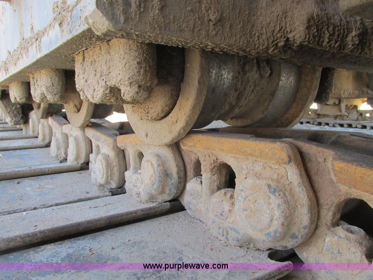 image for item F4440 1990 Caterpillar EL240B  dredge hoe