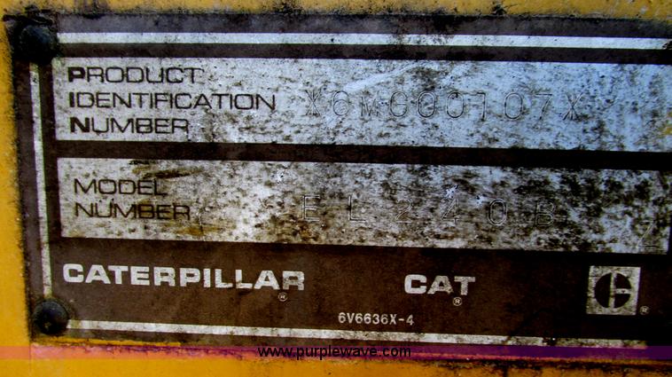 image for item F4440 1990 Caterpillar EL240B  dredge hoe