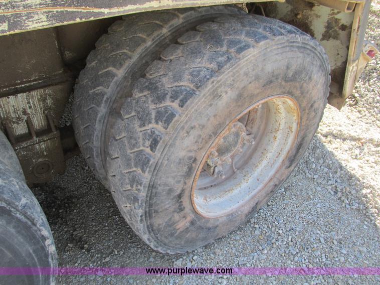 image for item F4442 Gradall G660C excavator