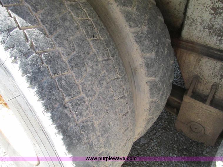 image for item F4442 Gradall G660C excavator