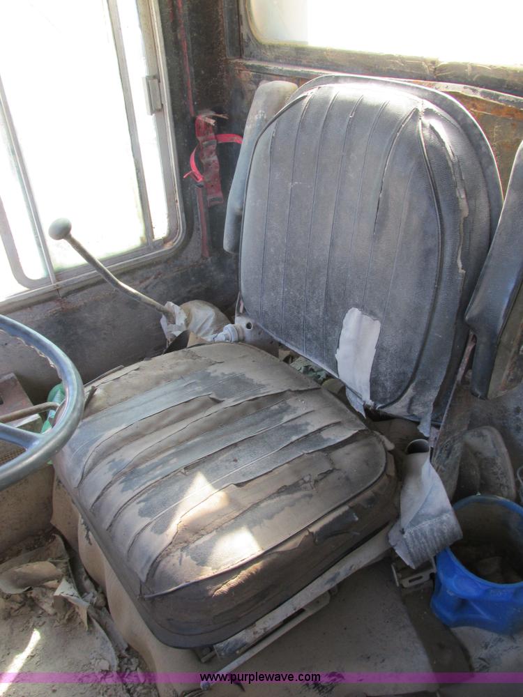 image for item F4442 Gradall G660C excavator