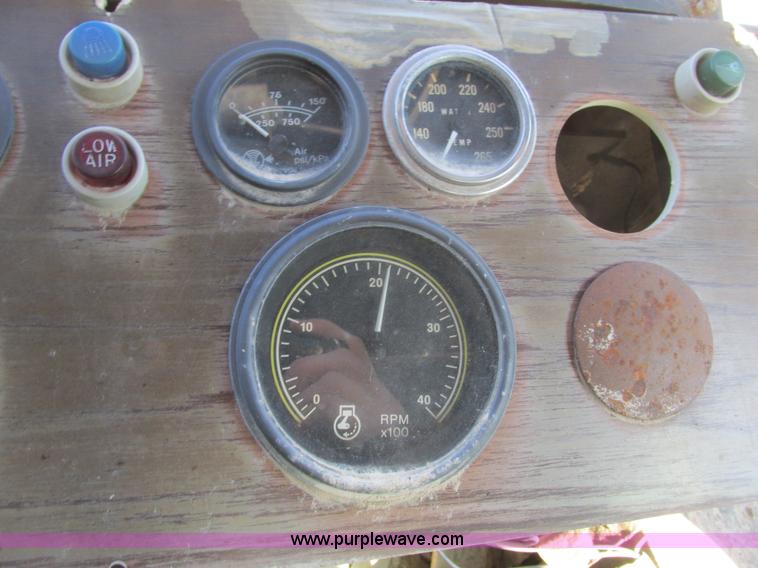 image for item F4442 Gradall G660C excavator