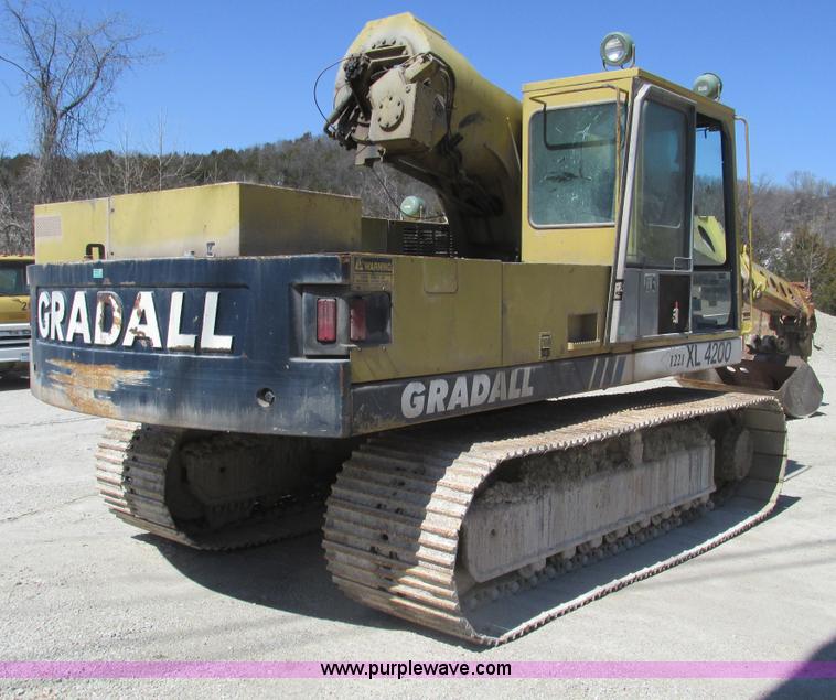 image for item F4443 1993 Gradall XL4200 excavator