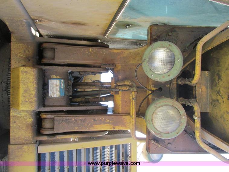 image for item F4443 1993 Gradall XL4200 excavator