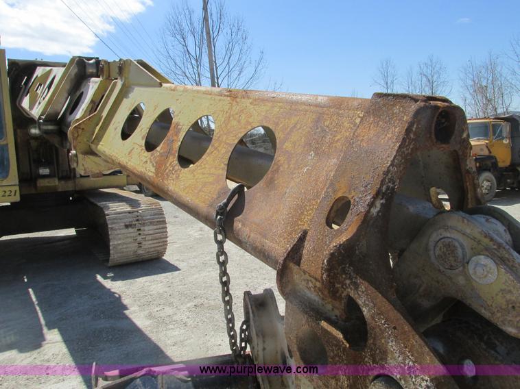 image for item F4443 1993 Gradall XL4200 excavator
