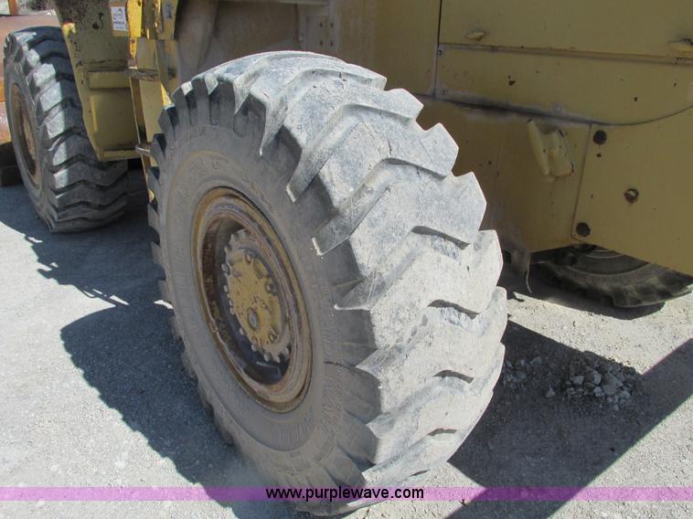 image for item F4447 1966 Caterpillar 966B wheel loader