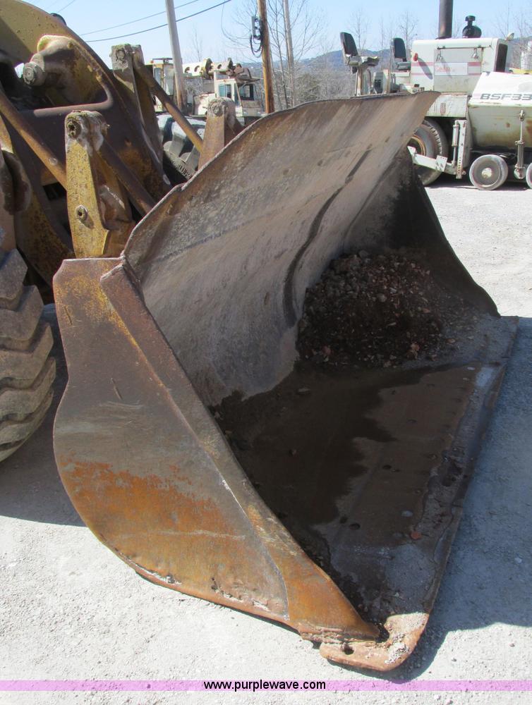 image for item F4447 1966 Caterpillar 966B wheel loader