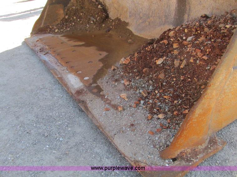 image for item F4447 1966 Caterpillar 966B wheel loader