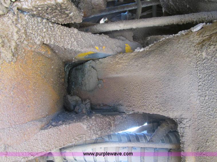 image for item F4447 1966 Caterpillar 966B wheel loader