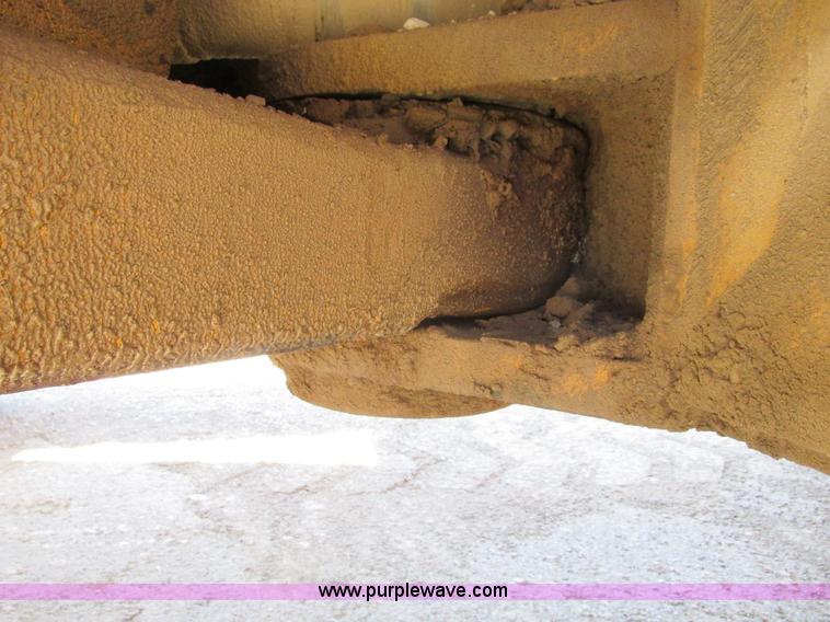 image for item F4447 1966 Caterpillar 966B wheel loader