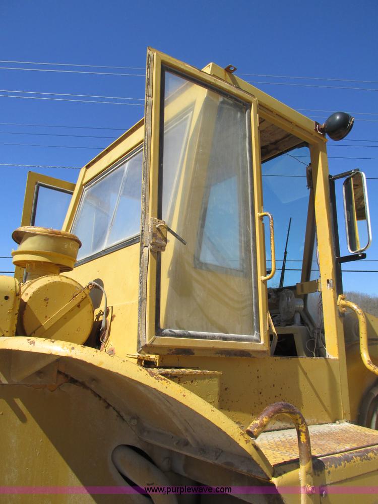 image for item F4447 1966 Caterpillar 966B wheel loader