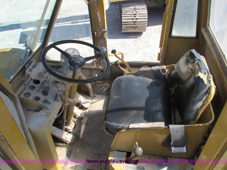 image for item F4447 1966 Caterpillar 966B wheel loader