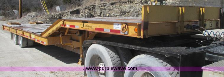 image for item F4456 2000 Trail-Eze lowboy 32' trailer