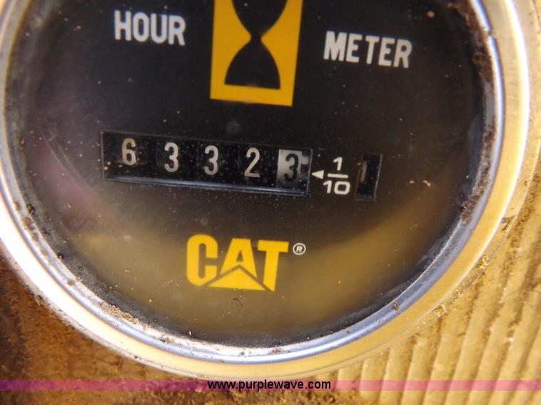 image for item F6471 1975 Caterpillar 120G articulated motor grader