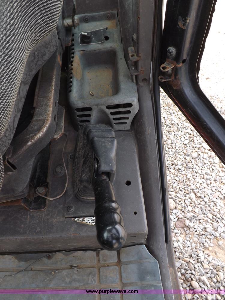 image for item F6475 2003 Manitou MLT523T telehandler