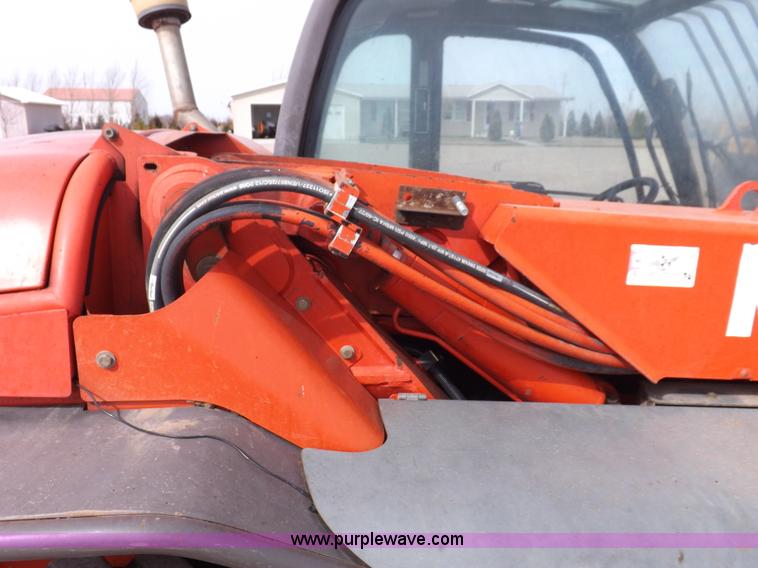 image for item F6475 2003 Manitou MLT523T telehandler