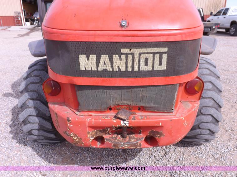 image for item F6475 2003 Manitou MLT523T telehandler
