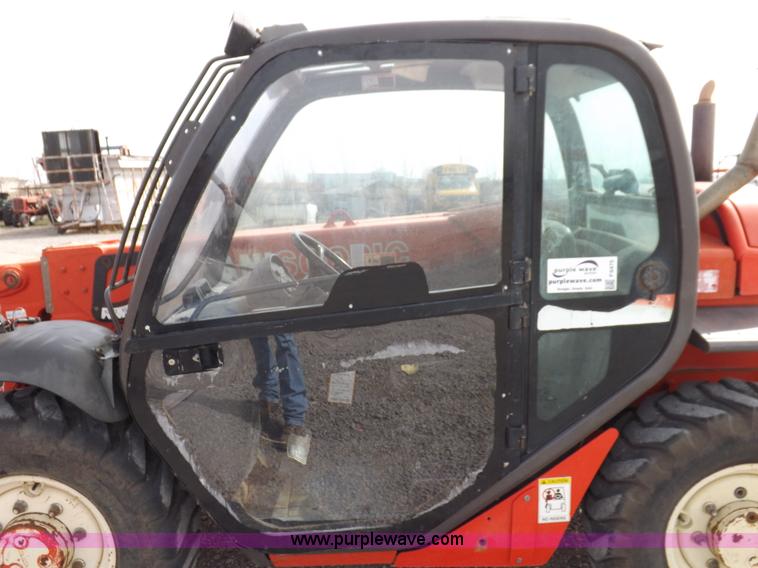 image for item F6475 2003 Manitou MLT523T telehandler