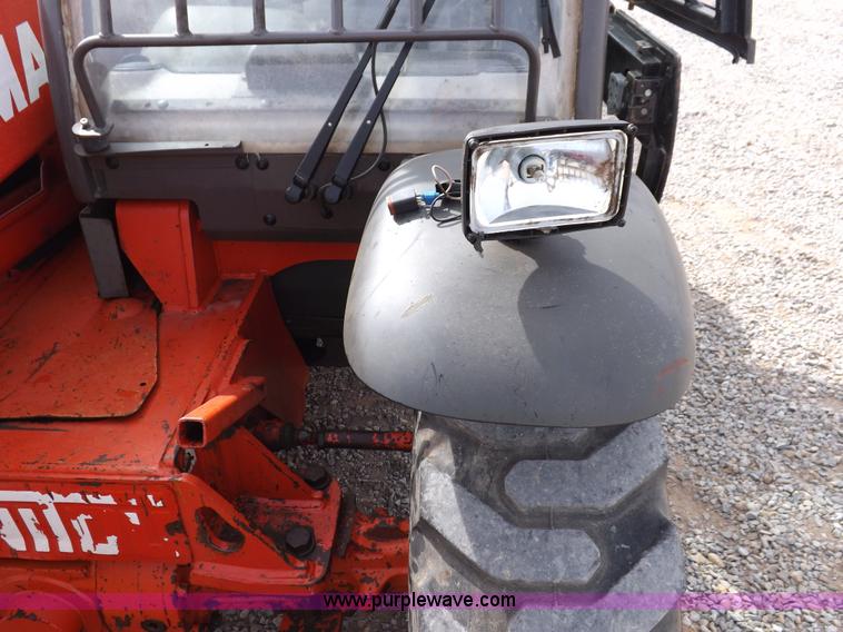 image for item F6475 2003 Manitou MLT523T telehandler