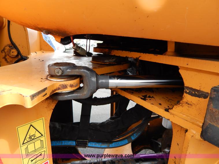 image for item G3078 2004 Case 621D wheel loader