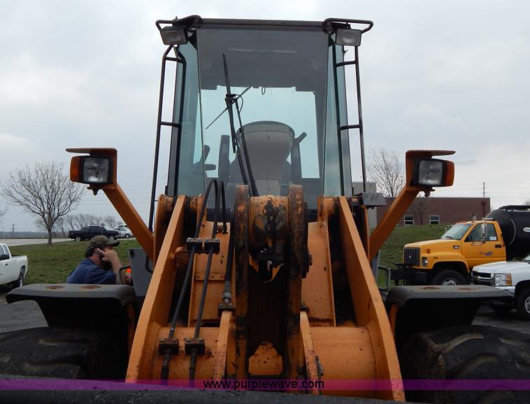 image for item G3078 2004 Case 621D wheel loader
