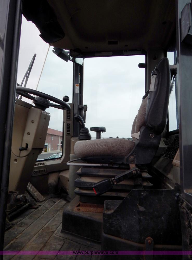 image for item G3078 2004 Case 621D wheel loader