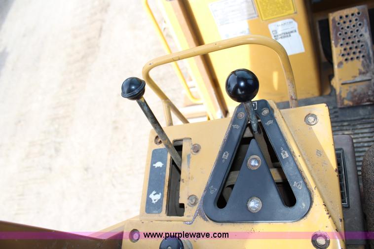 image for item G5350 1995 Caterpillar 963B track loader