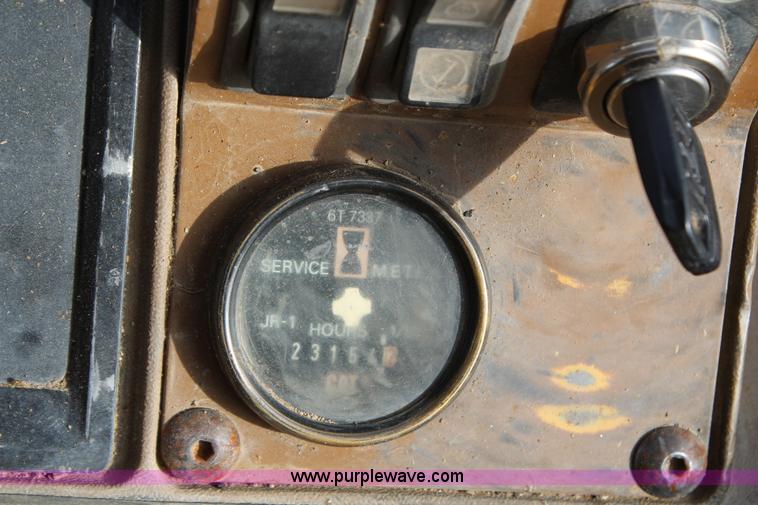 image for item G5350 1995 Caterpillar 963B track loader