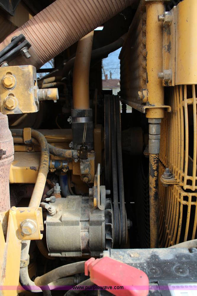 image for item G5350 1995 Caterpillar 963B track loader