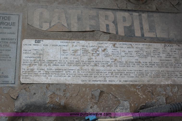 image for item G5358 2001 Freightliner FL70 dump truck