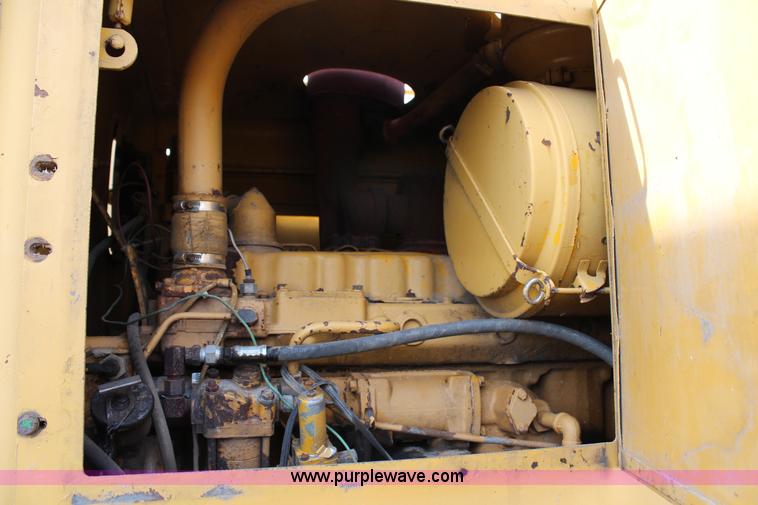 image for item G5453 1977 Caterpillar 140G articulated motor grader